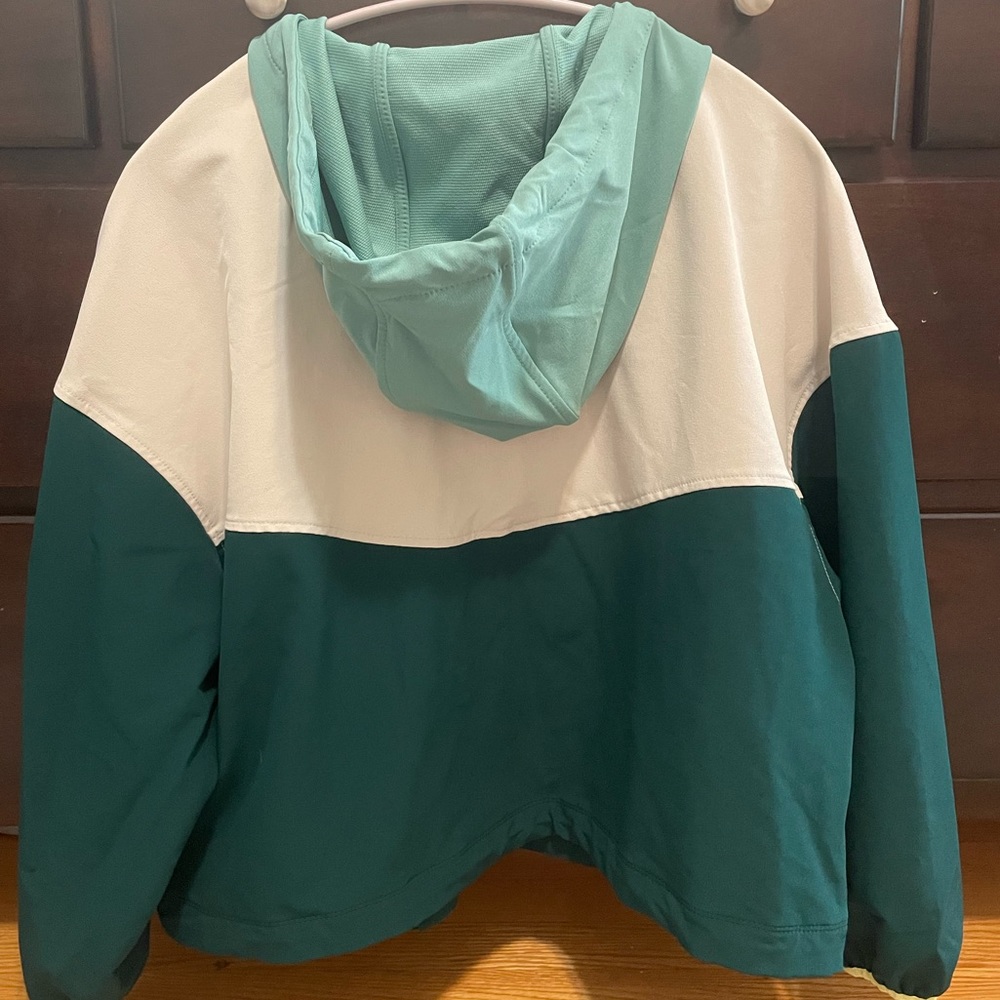 Green and white, hooded, string pulled, cropped, activewear jacket